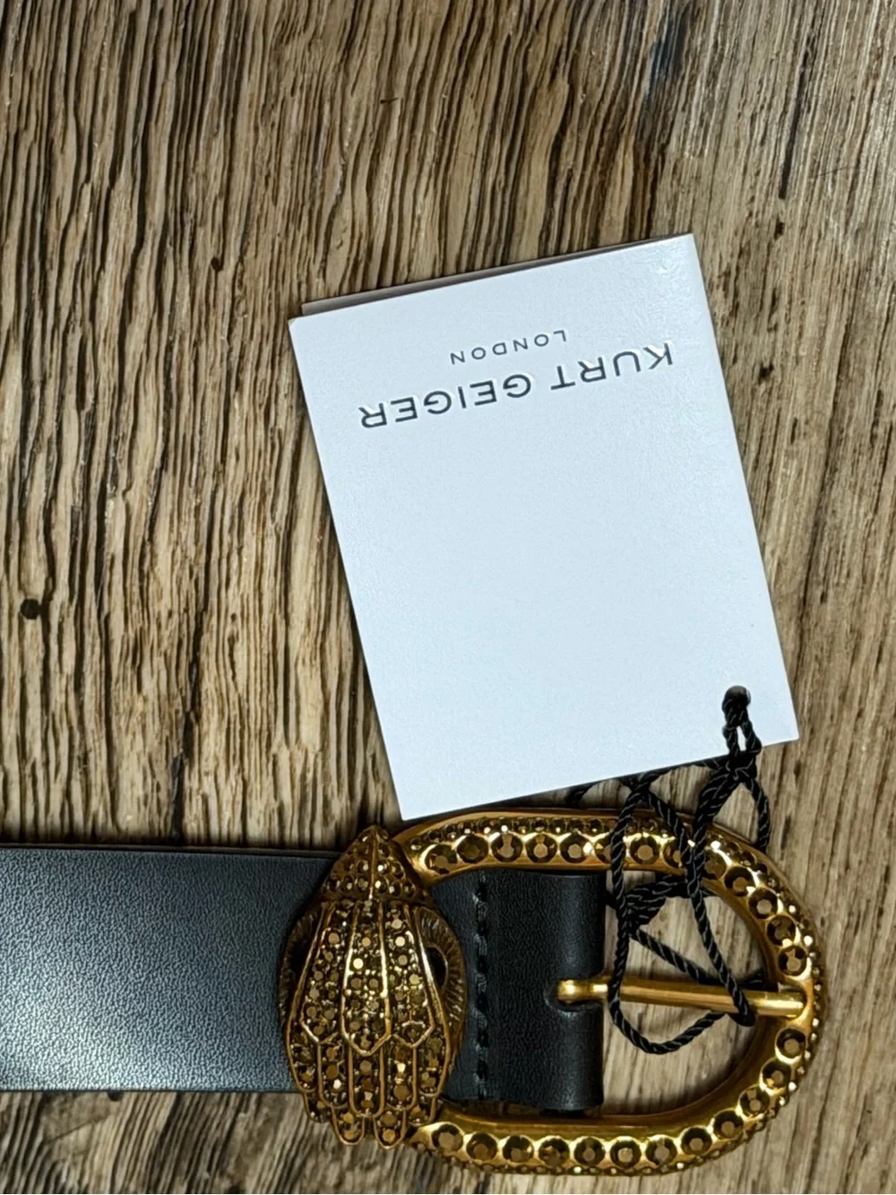 Kurt Geiger elegant gold